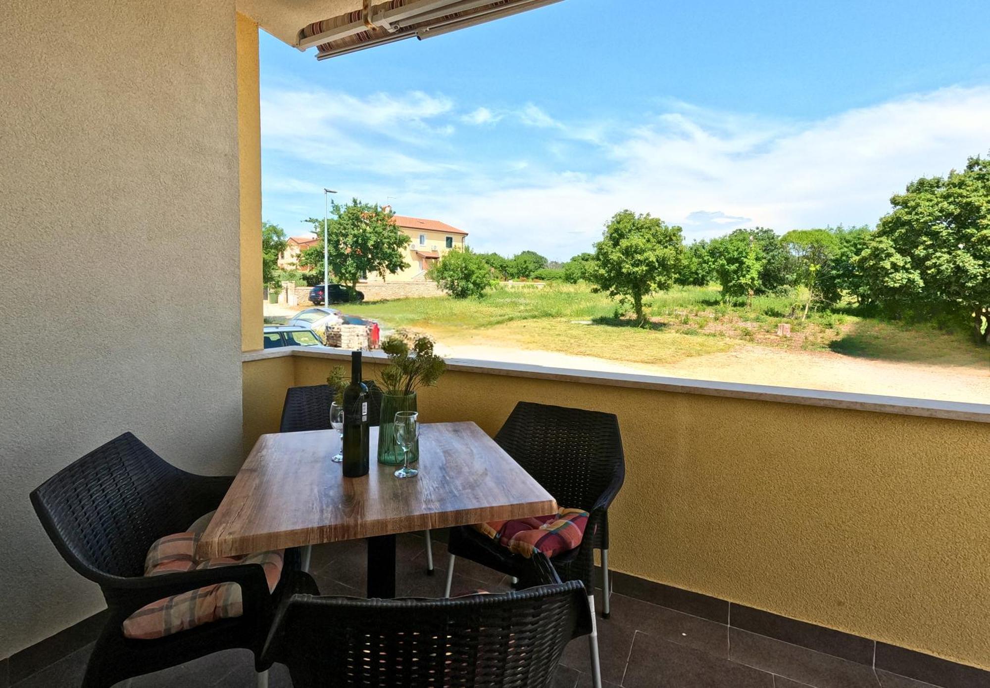 Apartments Goltes Lovrecica  Exterior photo