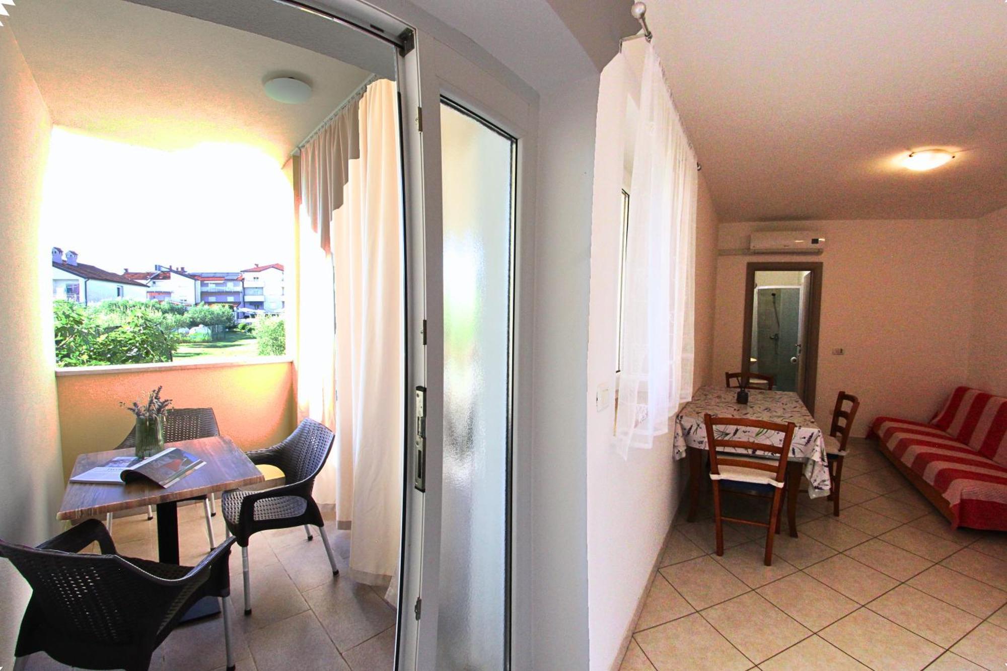 Apartments Goltes Lovrecica  Exterior photo